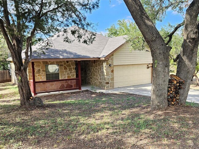 Photo - 2106 Red Fox Rd