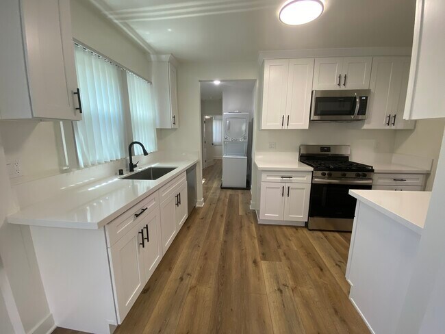 Photo - 4021 Duquesne Ave