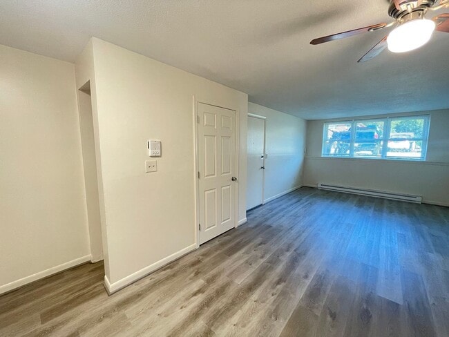 Photo - 181 Loudon Rd Unit 203