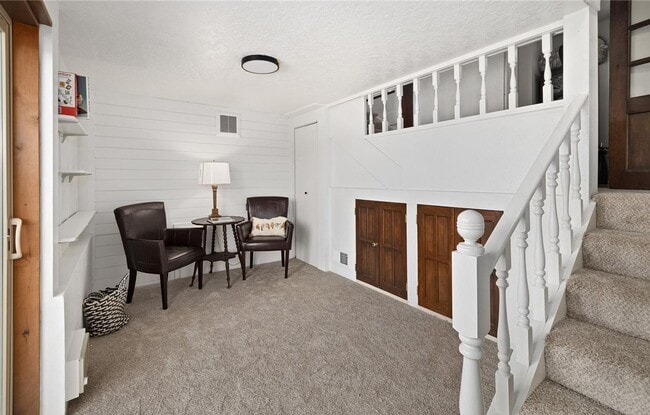 Photo - Spectacular Views Close to I-90!