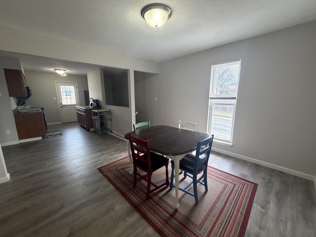 Photo - 202 Wheaton Ct