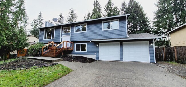 Photo - Stunning 4 bedroom House in an amazing location of Puyallup!