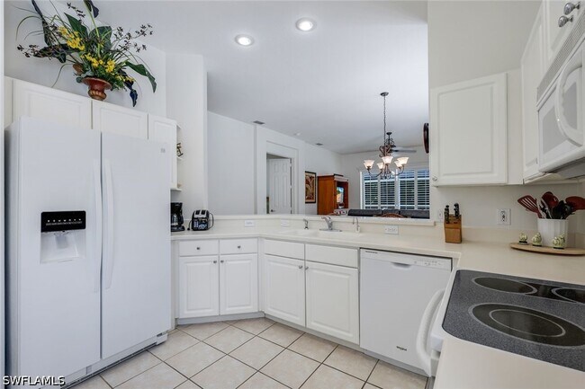 Photo - 1818 Leamington Ln