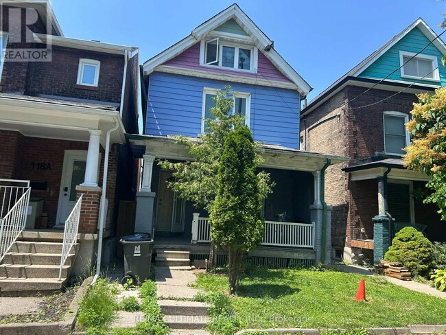 Photo - 120 Lansdowne Ave