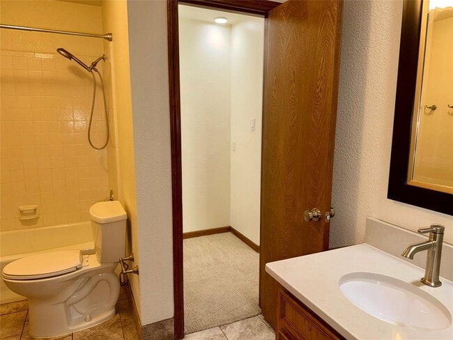 Photo - 349 Fantail Loop