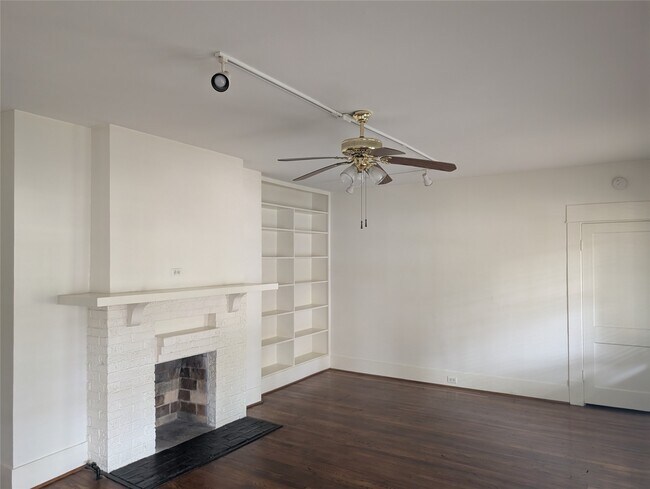 Photo - 815 Sul Ross St Unit 1