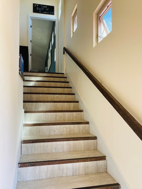 Photo - 4784 Mount Almagosa Dr Unidad large studio loft