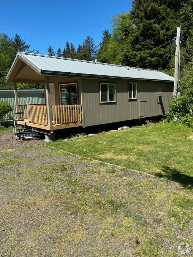 Building Photo - Big Spruce RV Park Unit Space 16P Park Model Rental