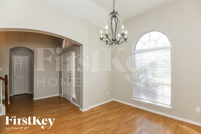 Photo - 6321 Melanie Dr