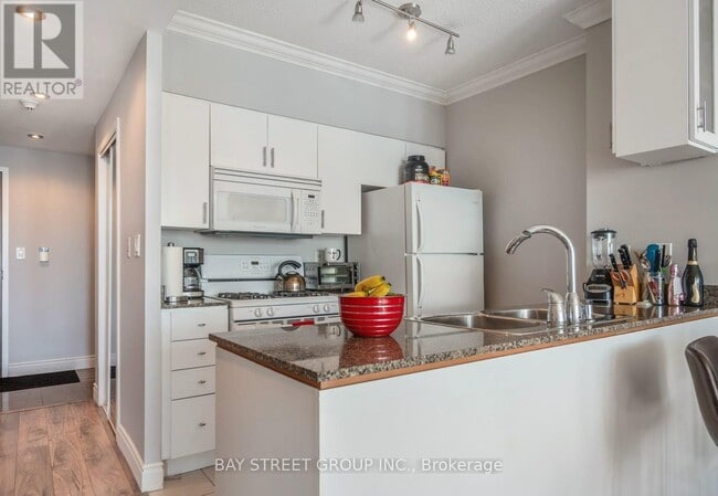 Photo - 35 Mariner Terrace Unit 1611