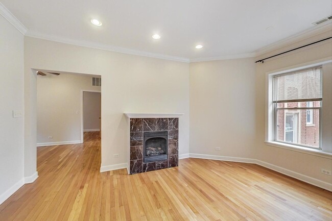 Photo - 1346 W Estes Ave