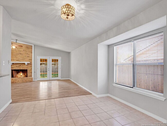 Photo - 4714 Bohill St