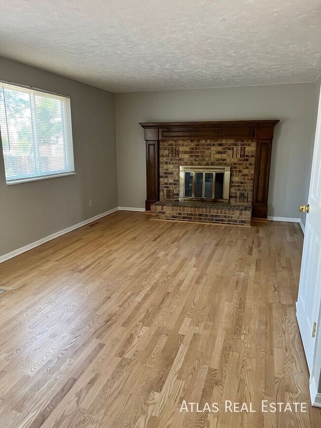 Photo - 5361 S Truckee Ct