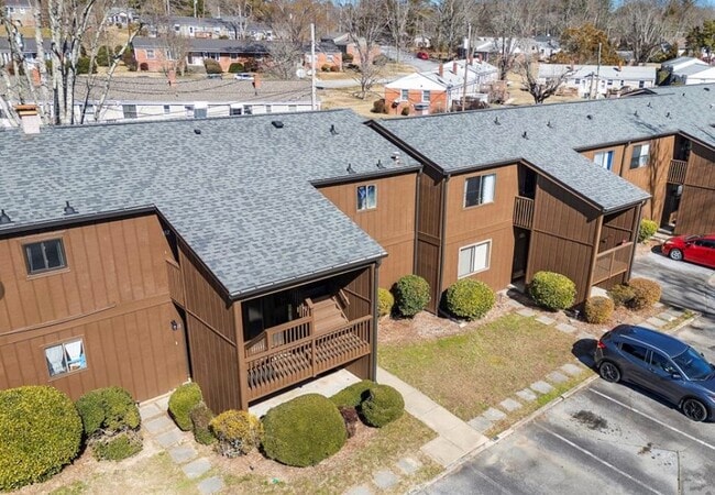 Photo - 319 Greenville Hwy