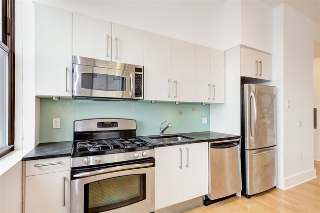 Photo - 4 Beacon Way Unit 1414
