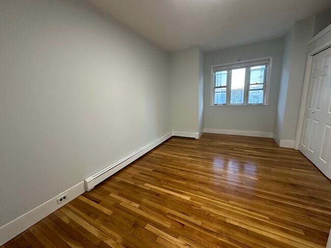 Photo - 258 Lexington St