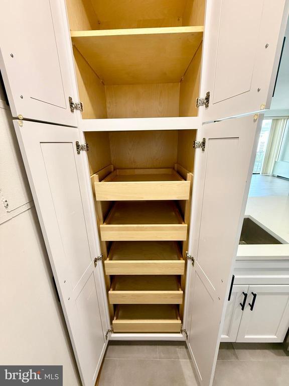 Photo - 4141 Henderson Rd Unit 715