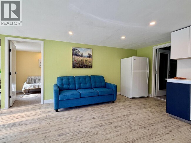 354 Seaforth Crescent