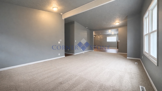 Photo - Large Spacious Home in Caldwell!