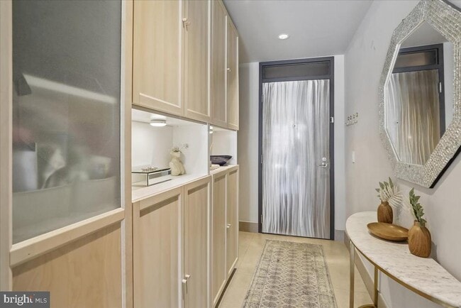 Photo - 1133 14th St NW Unidad 806