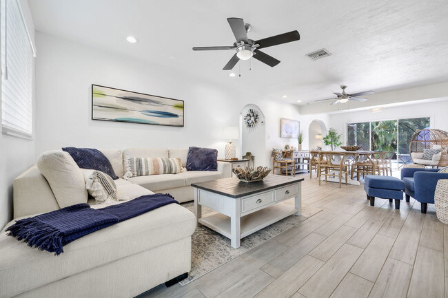 Southwest 14th Street, Pompano Beach, FL 3... - Southwest 14th Street, Pompano Beach, FL 3... House