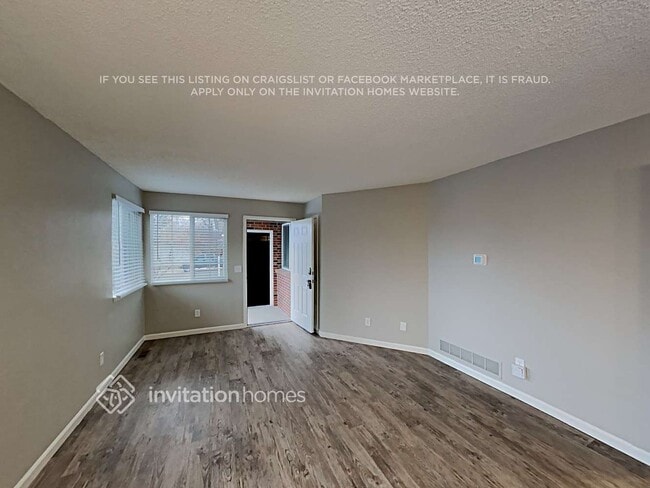 Photo - 7110 Fenton Cir