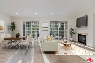 Building Photo - 12975 Agustin Pl