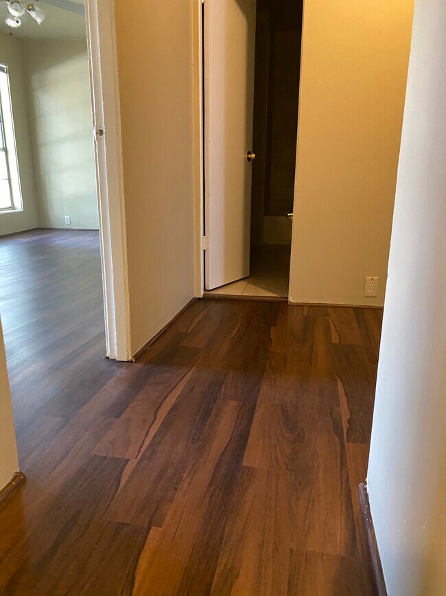 Building Photo - 3318 Avenue P Rental