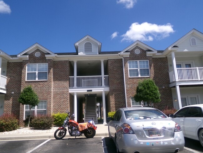 Photo - 2065 Silvercrest Dr