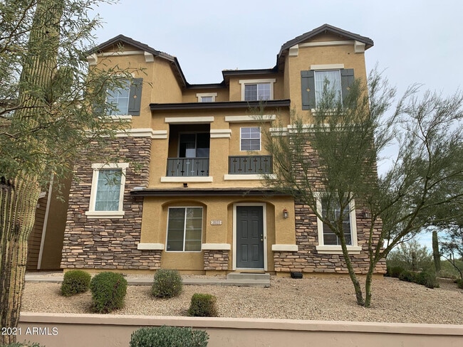 Building Photo - 3031 W Sand Flower Dr