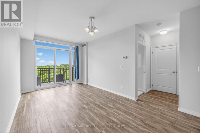 Photo - 3563 Lake Shore Blvd W Unit 708