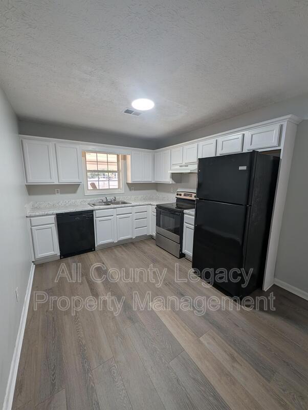 Photo - 3321 Southridge Dr