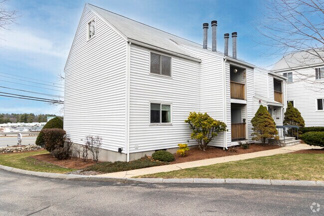 Photo - Ternbury Square