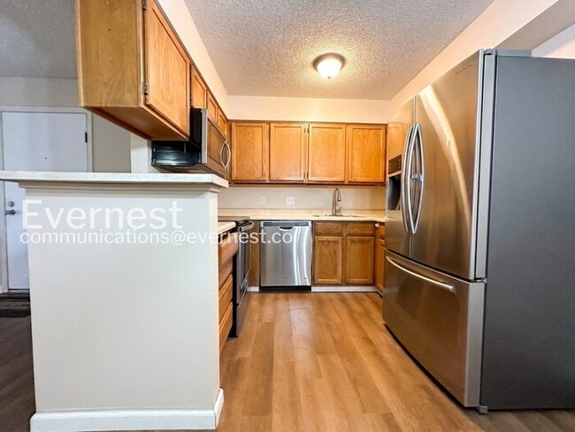 Photo - 427 Wright St Unit 108