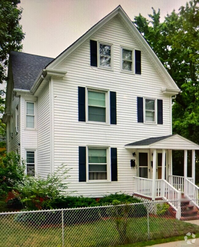 Building Photo - 89 Butler St Rental