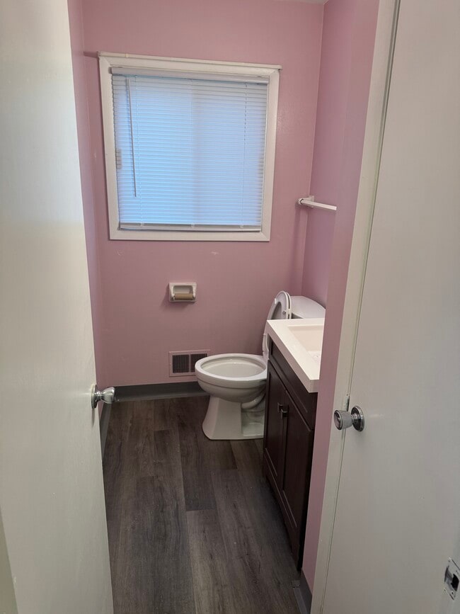 Photo - 6262 S Robert Ave