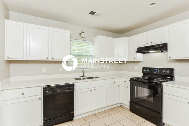 3 Bedroom Pet-Friendly Home in Lithonia, GA with Main Street Renewal