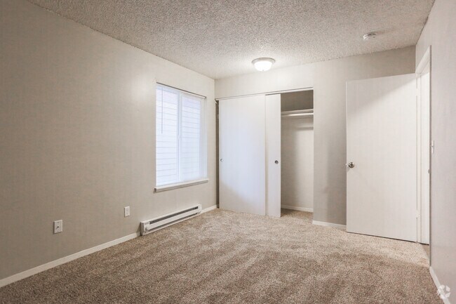 Photo - Alexander Vincent II