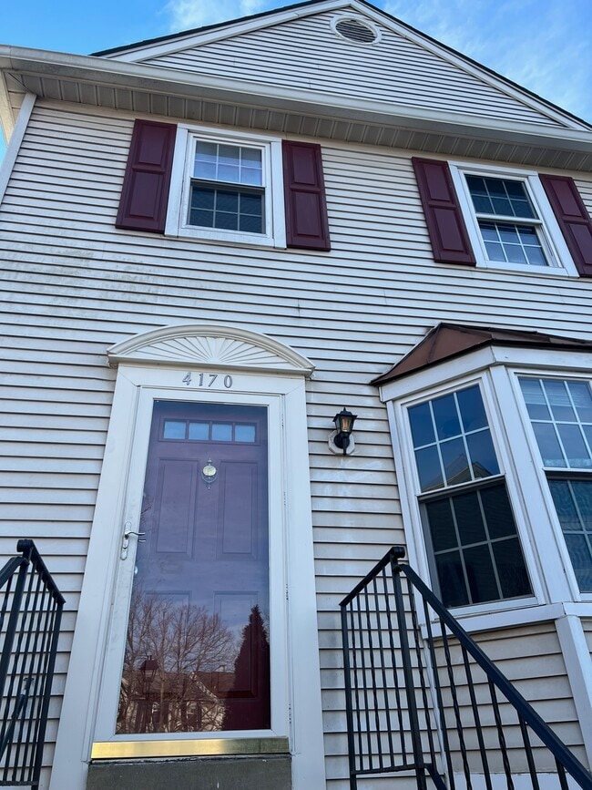 Building Photo - 4170 Dawn Valley Ct