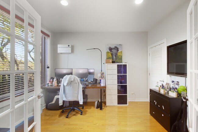 Photo - 2854 N River Walk Dr