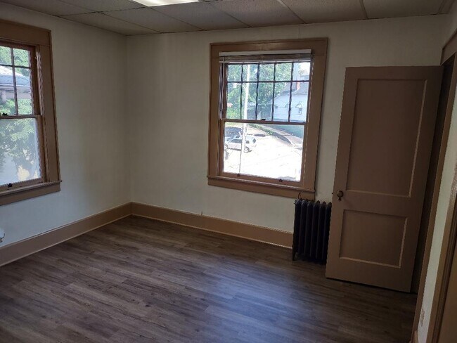 Photo - 102 Holland Ave Unit C