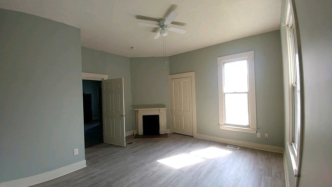 Bedroom #2 - 1600 Beech St
