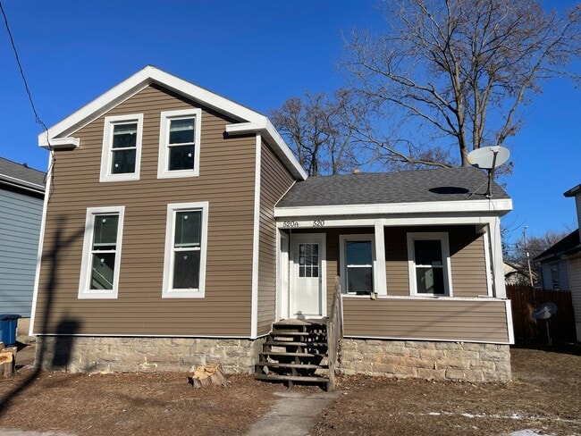 Building Photo - 520 Ceape Ave Unit A- Left/Upper Townhome