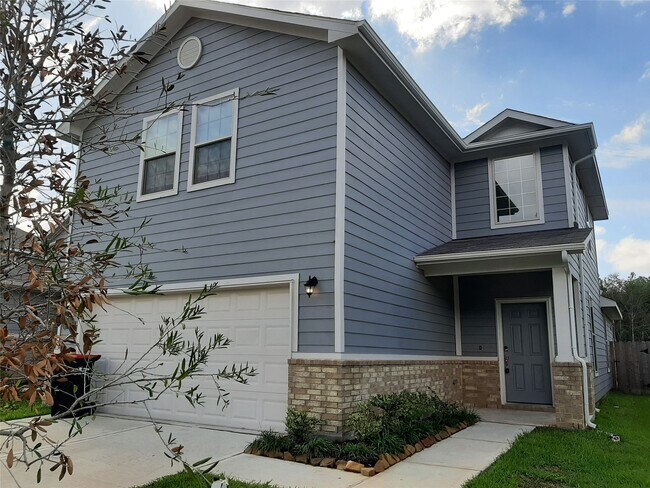 Photo - 16568 Moss Ln