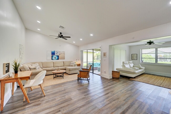 Photo - 2756 Carnation Ct