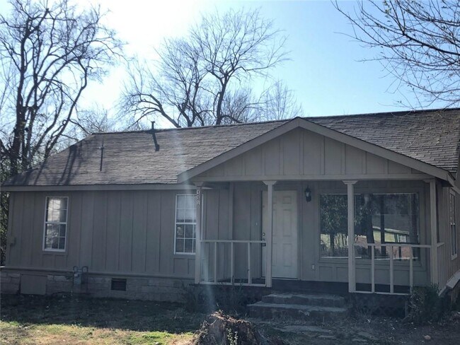 Photo - 581 S Ray Ave