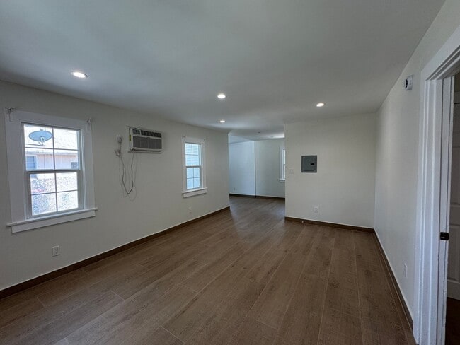 Photo - 14224 Friar St Unidad 1