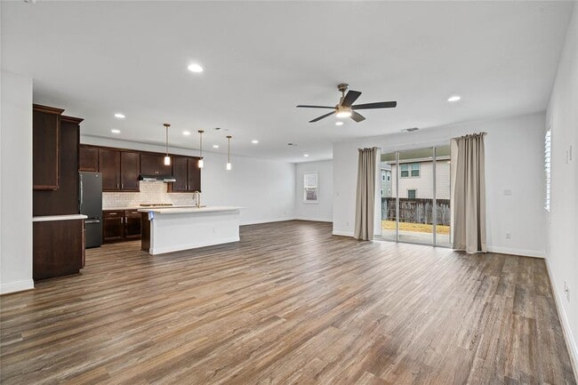 Photo - 333 High Plains Pass