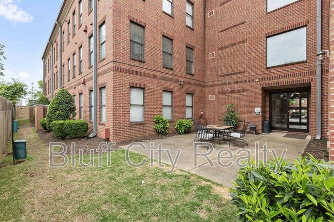 Photo - 730 Litty Ct Unit 204