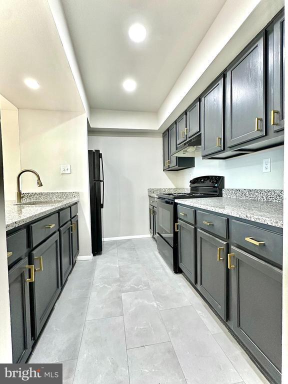 Photo - 3408 Rhawn St Unit D7